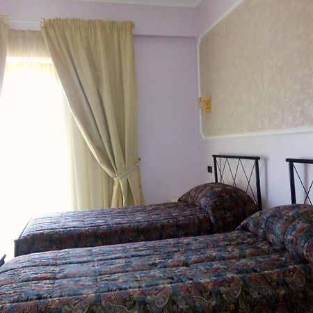 Hotel Al Querceto Tocco Caudio Номер фото